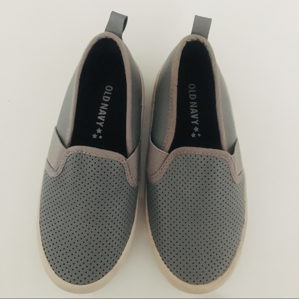 Old Navy Perforated Slip-Ons. Boys Size 9